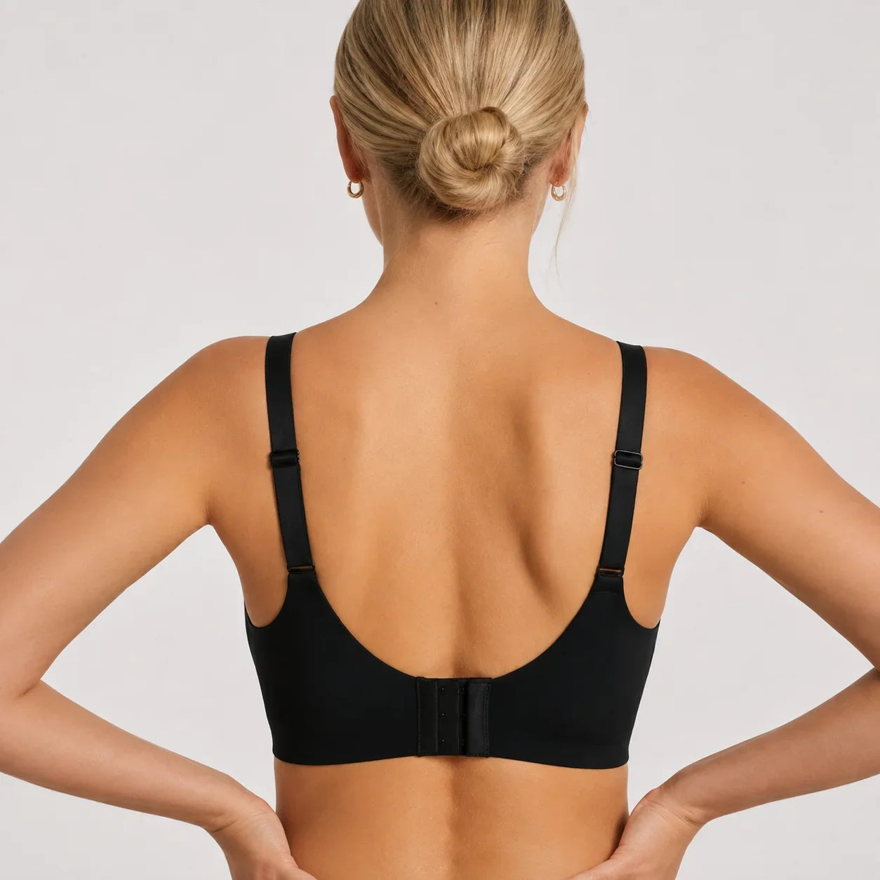 Molnstöd™ | Sömlös Bygellös BH med Naturligt Stöd